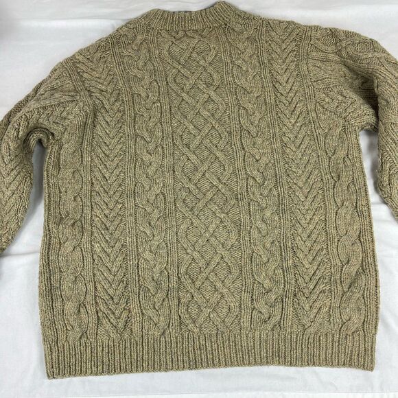 Vtg Y2K American Eagle Hand Knit Wool Sweater 100% Wool Size Large Cable Knit - Picture 5 of 5